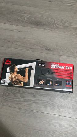 NEW! Door pull up bar