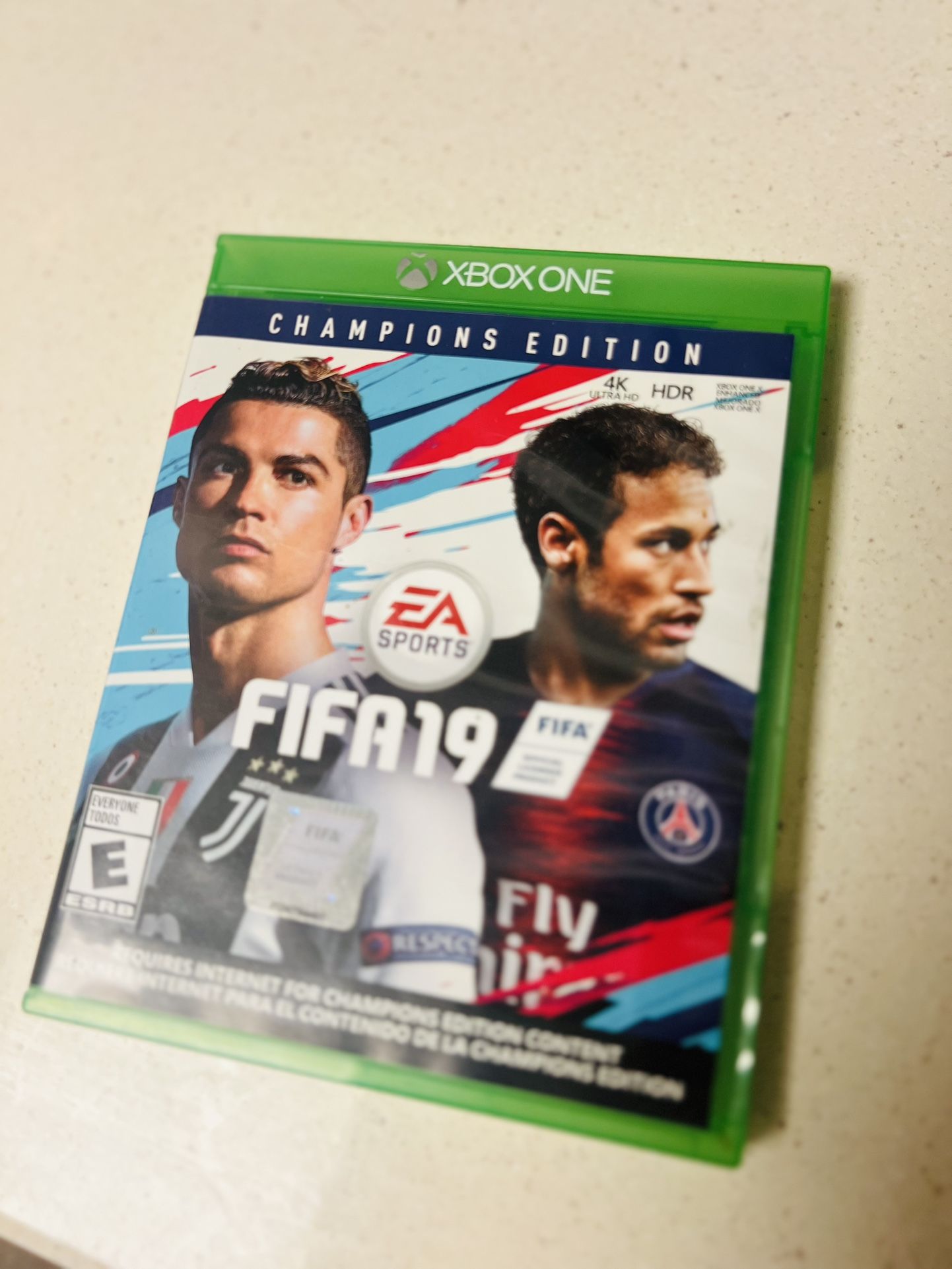 FIFA 19 – Champions Edition (Xbox One)