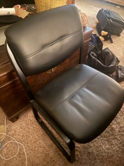 Computer chair