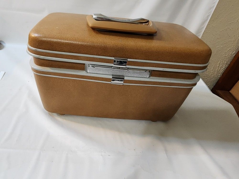 Vintage Samsonite Cosmetic Case