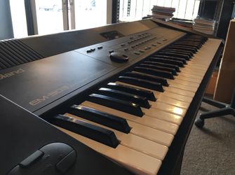 Roland EM-303 Keyboard/Synthesizer for Sale in Bellingham, WA