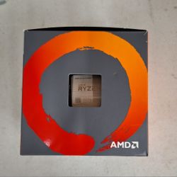 AMD Ryzen 3 2200G
