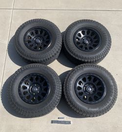 17” Fuel Wheels 6x140