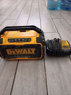 DeWalt Bluetooth speaker