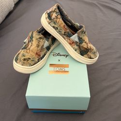 Disney Limited Edition Toms Size 7t Cinderella