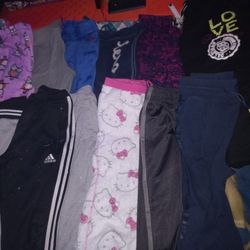 2 Hoodies,2 Sweatshirts,5 Pj Shorts,10 Comfy Pants,3 Comfy Capris,1 Fleece