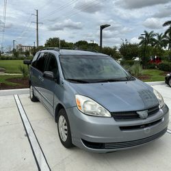 2005 Toyota Sienna