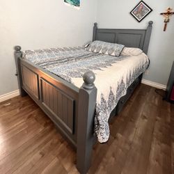 Blue All Wood Full Size Bed Set