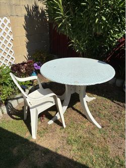 Round table