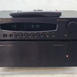 B&K ST2140 Amplifier and PT3 Preamp Preamplifier with remote