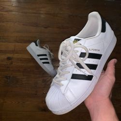 Adidas Superstar