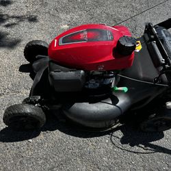 Honda Mower 21”