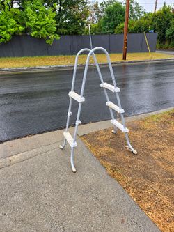 Free Curb Alert Above Ground Pool Ladder