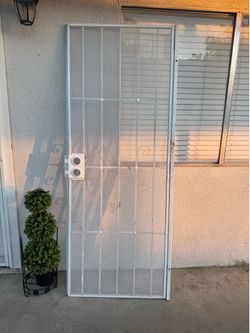 White screen door 80x30
