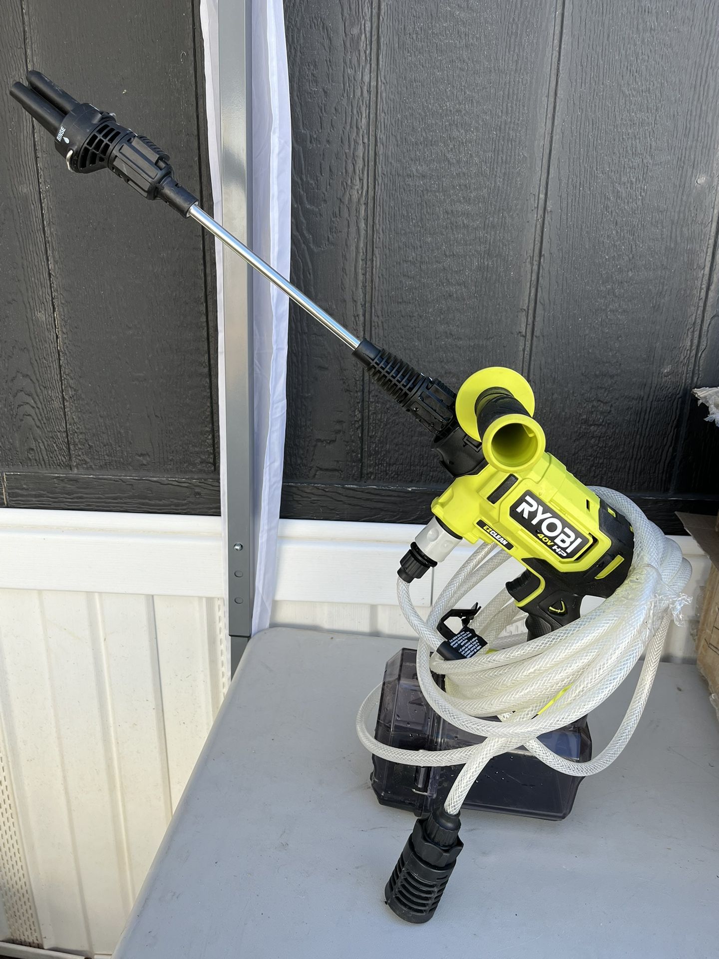 Ryobi 600psi Cordless Power Cleaner(Tool Only)