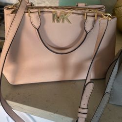Bolsas horizontales  Mk semi Nuevas  Cada Una Por 70  