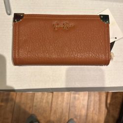 Jessica Simpson wallet Tan