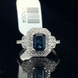 14KT White Gold Diamond Sapphire Ring 3.00g Size 7 I-1004