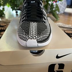 Sabrina 1 Basketball Shoe