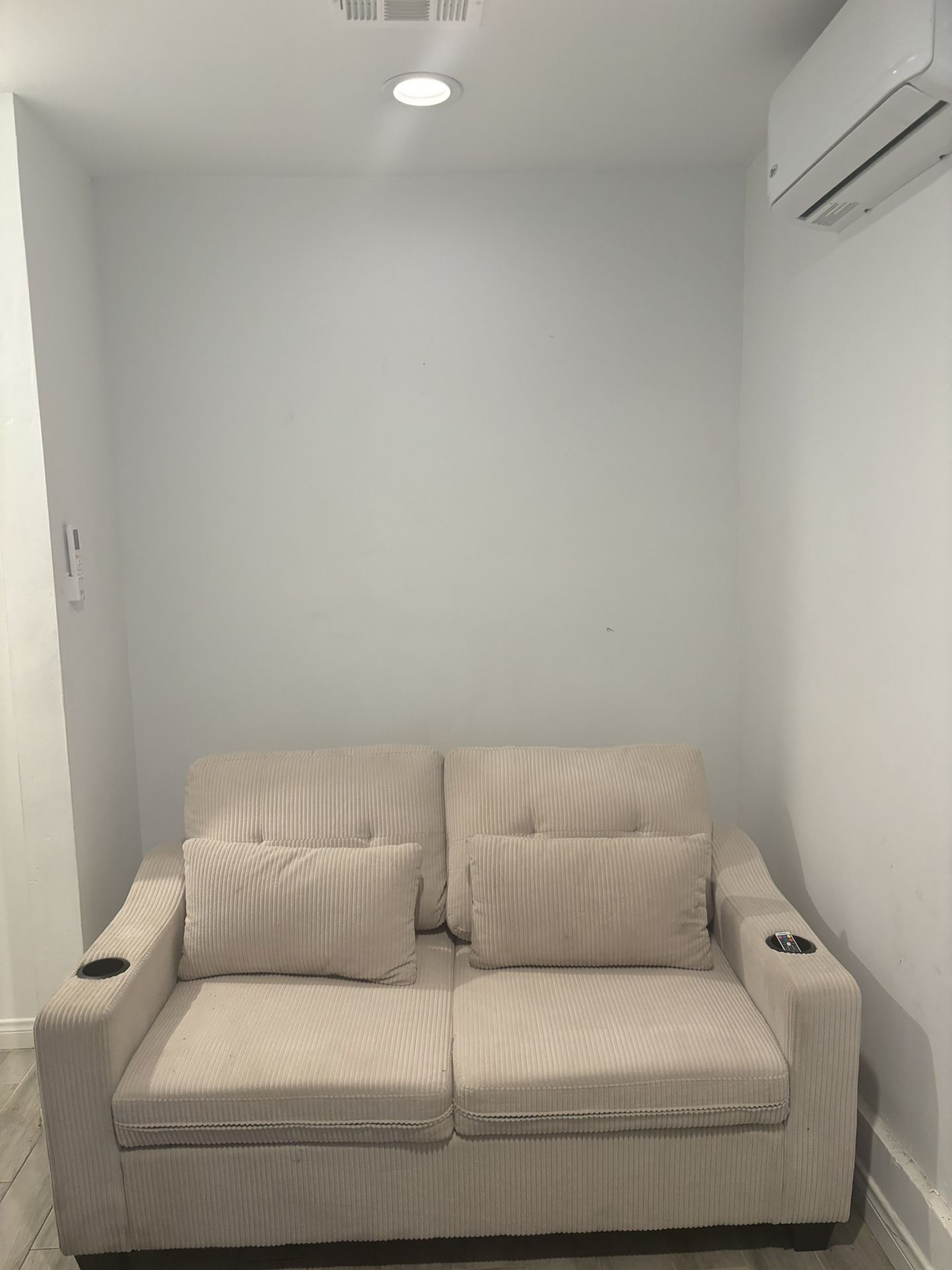 Fold Out Couch/bed
