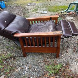 Free Bamboo And Recliner