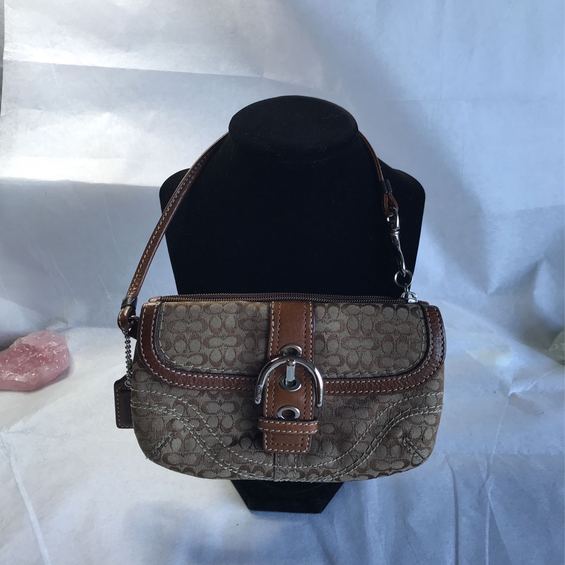 Coach  Wristlet Purse In Very Good Condition 