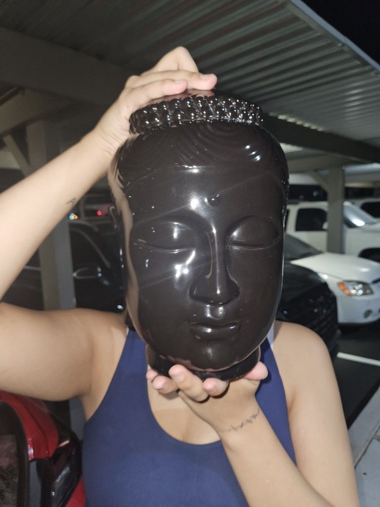 Buddha head