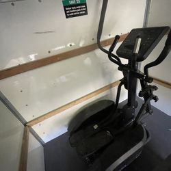 Elliptical E400