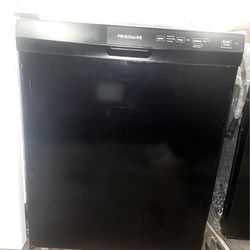 Black Frigidaire Dishwasher H 34 x W 23.5 x D 24.5