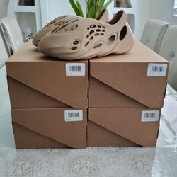 Adidas Yeezy Foam Runner 'Mist' Size 12