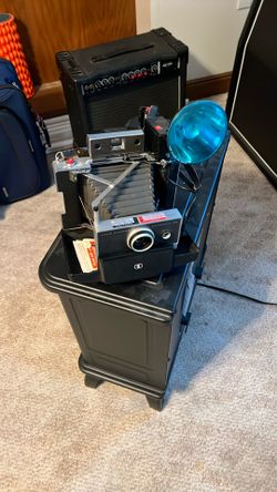 Vintage Polaroid 101 Automatic Camera 