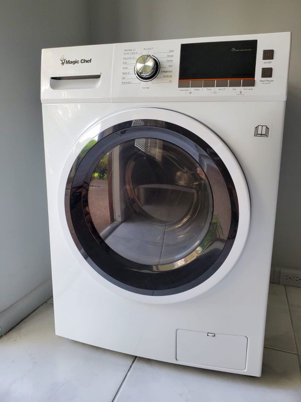 NEW Magic Chef 2.0 cu ft ventless washer dryer combo for Sale in Boca