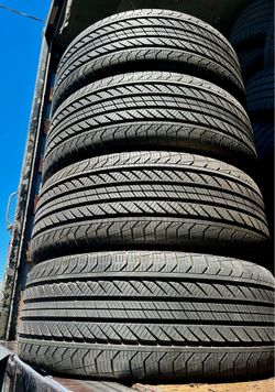 235/55/18 Continental PRO CONTACT GX SSR 235/55/18 Used Tires 235/55R18