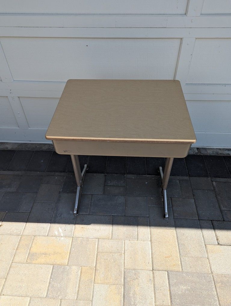 Vintage Flip Top School Desk for Sale in Hill, CA OfferUp