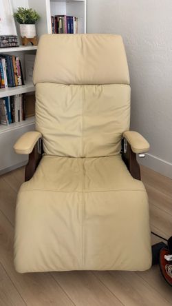 Human Touch Perfect Chair Zero Gravity Leather Recliner