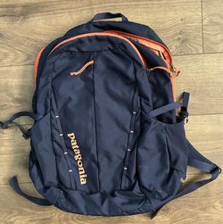 Patagonia Refugio 26L Day Pack Backpack camping hiking navy blue day bag