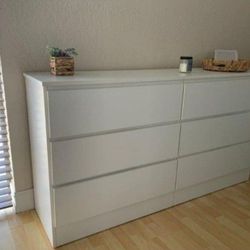 Dresser-Comoda 