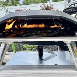 Large Pizza Oven Ooni Koda Gas