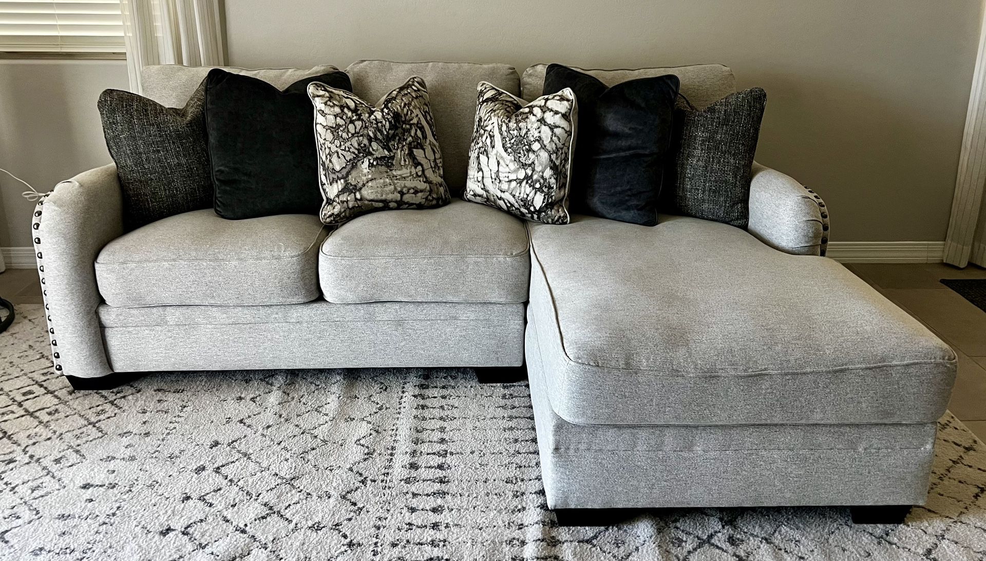 2PC Sectional with Pillows