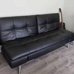 Futon - Excellent Condition - Twin Size