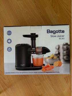 Fruit and Vegetable Juicer