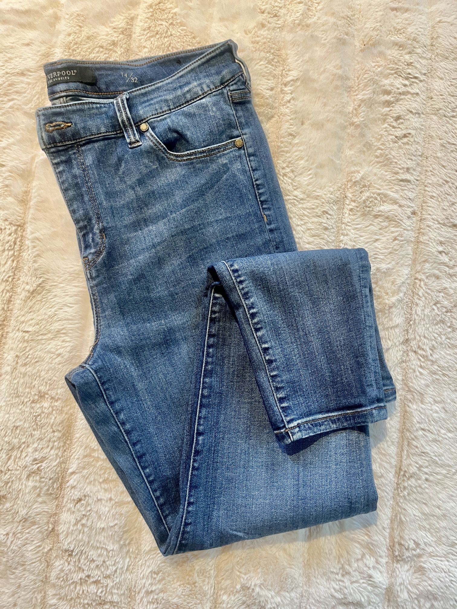 Gently Worn Women’s Jeans Size 14 Skinny Fit High Rise Waist  