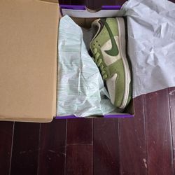 Nike SB Dunk Low "Yuto Horigome Matcha"