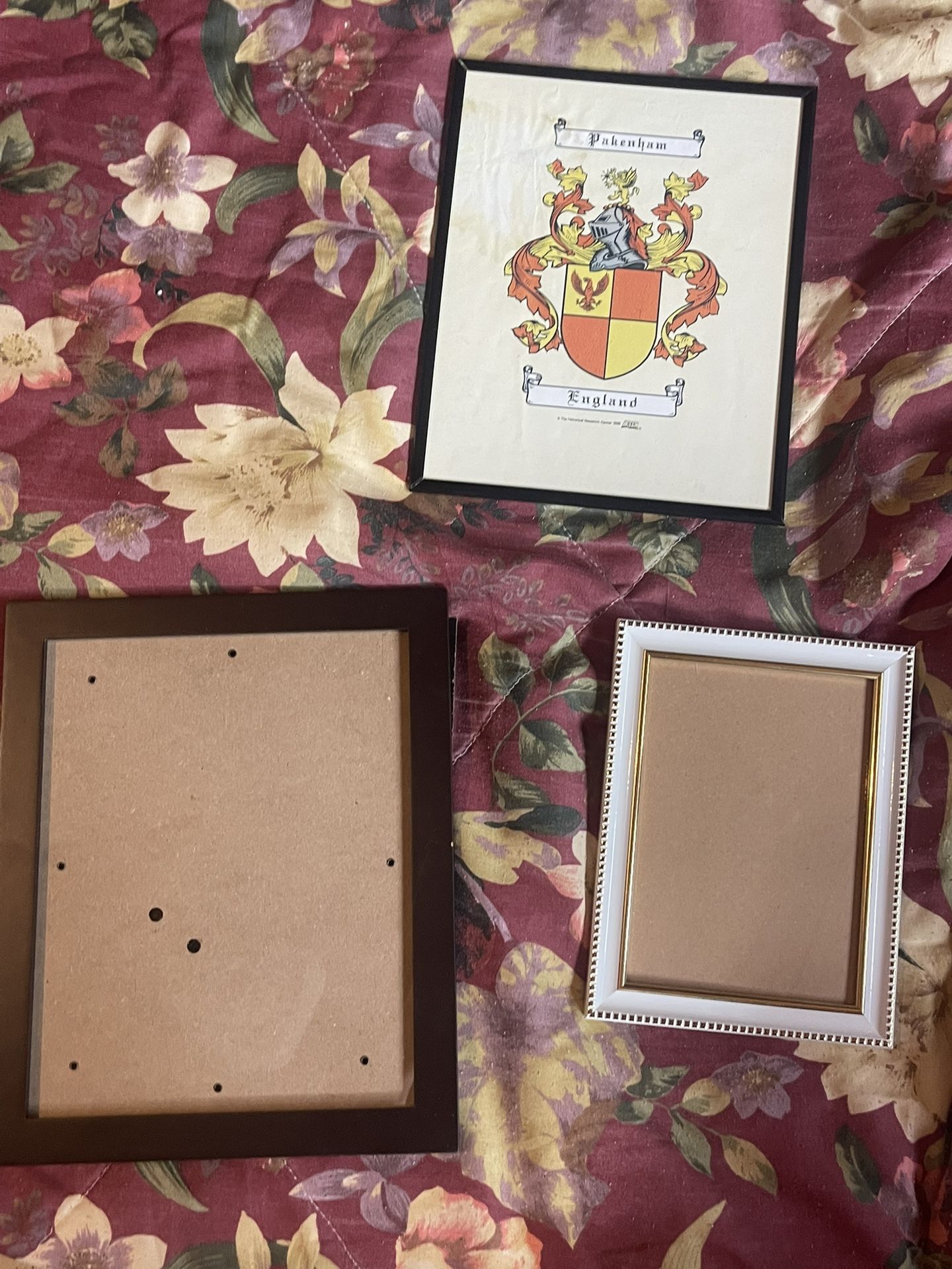 Pictures Frames