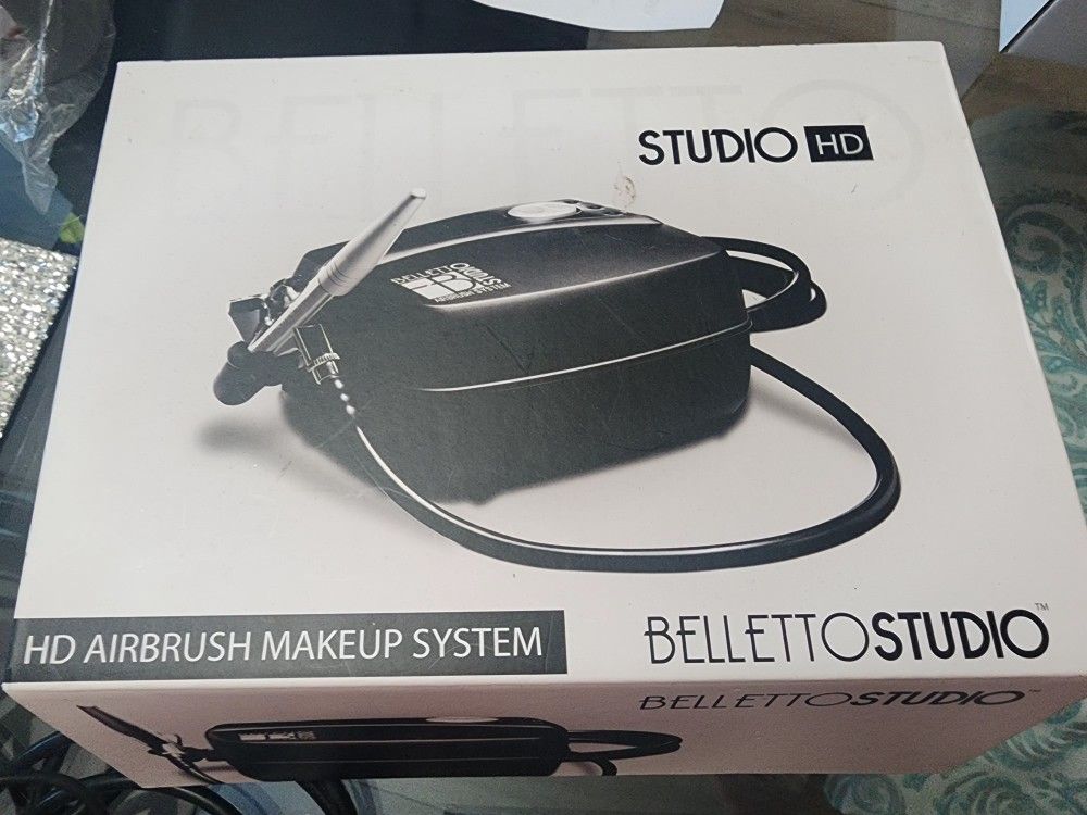 ** BELLETTO Studio HD Airbrush Makeup System