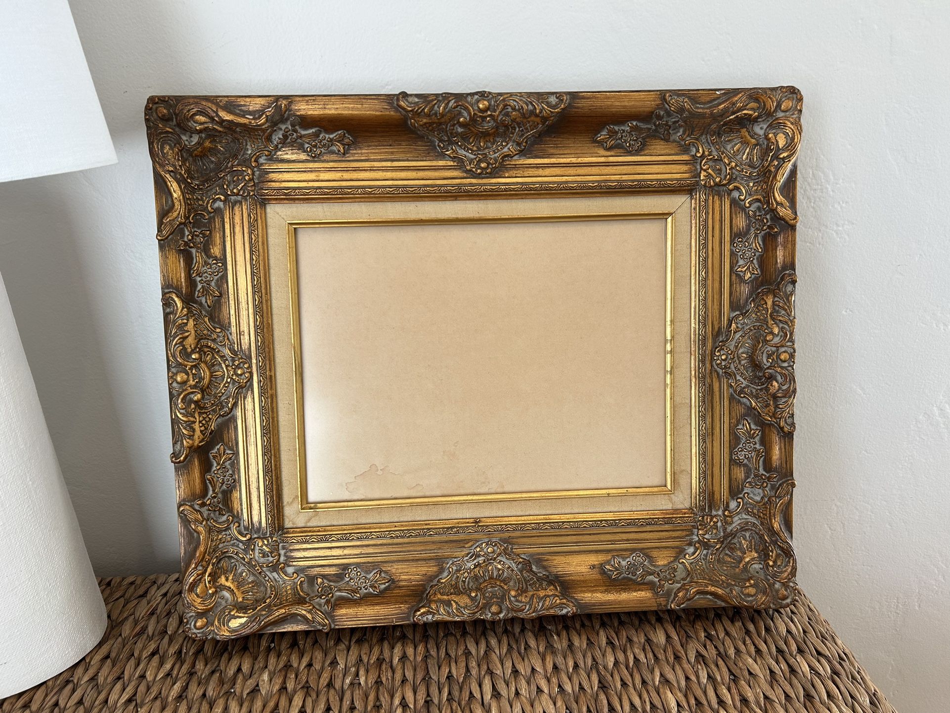 Antique Gold Baroque Wood Carved Gilt Vintage Art Ornate Fine Artwork Picture Frame French Gallery Solid Wood