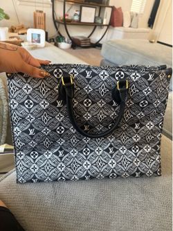 Tote