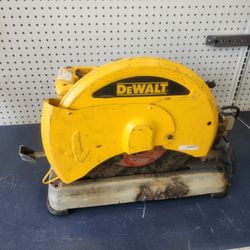 Dewalt Saw