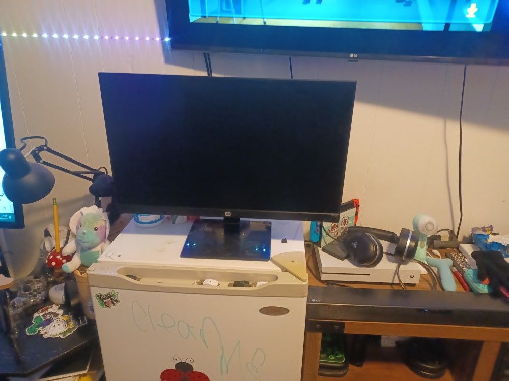 HP 24m 23.8inch FULL HD Ultra Thin Monitor.