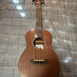 Cordoba Bass Guitar 